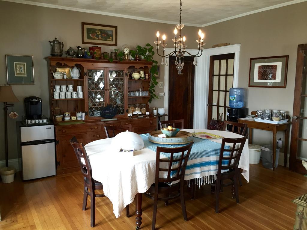 ווינת'רופ Harrington House Bed & Breakfast מראה חיצוני תמונה