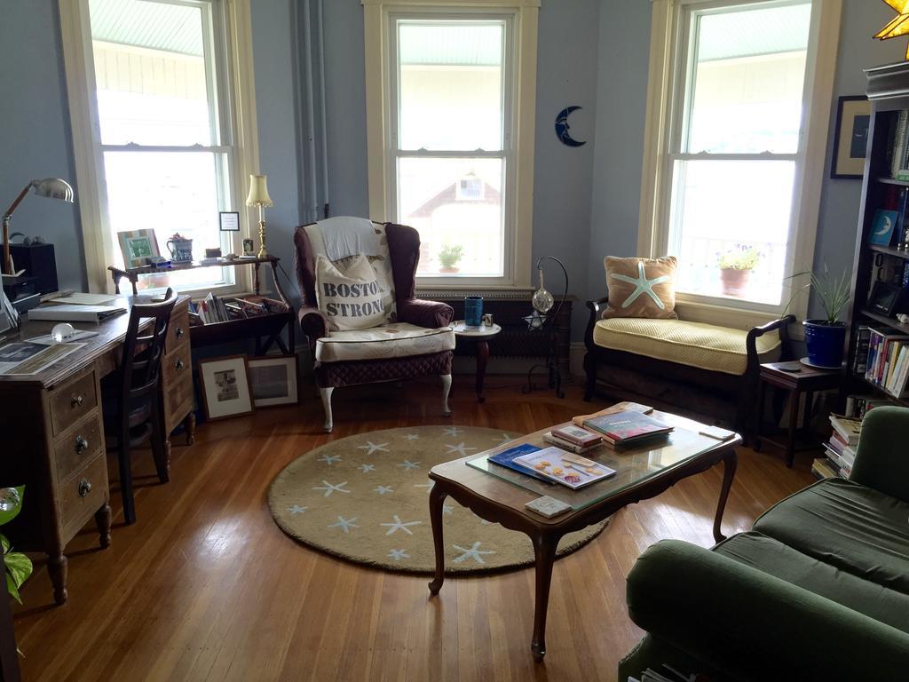 ווינת'רופ Harrington House Bed & Breakfast מראה חיצוני תמונה