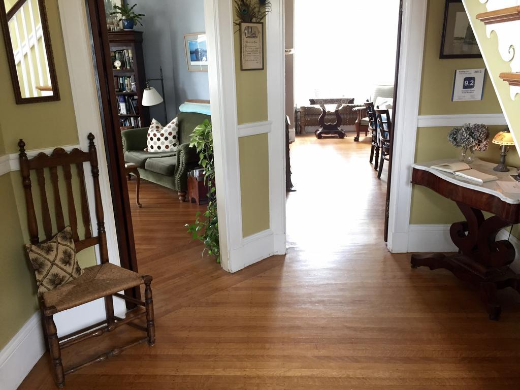 ווינת'רופ Harrington House Bed & Breakfast מראה חיצוני תמונה